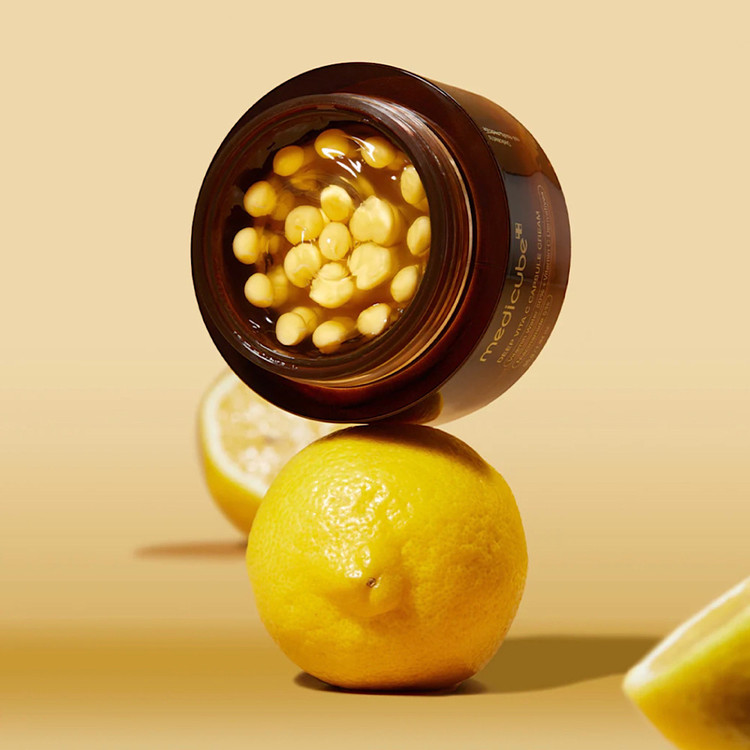 Medicube Capsule Vitamin C Cream — کرم کپسولی ویتامین C مدیکیوب برای روشنکنندگی و محافظت از پوست